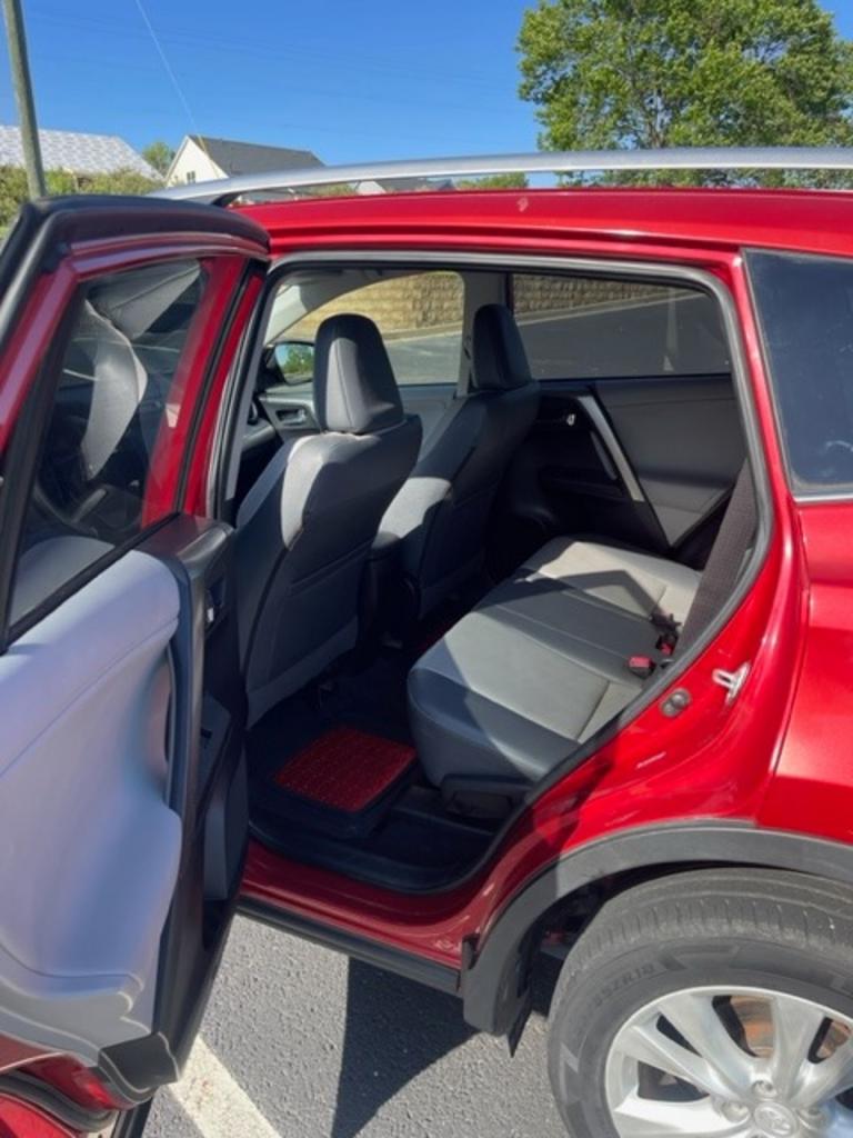 2013 Toyota RAV4 - $11,000