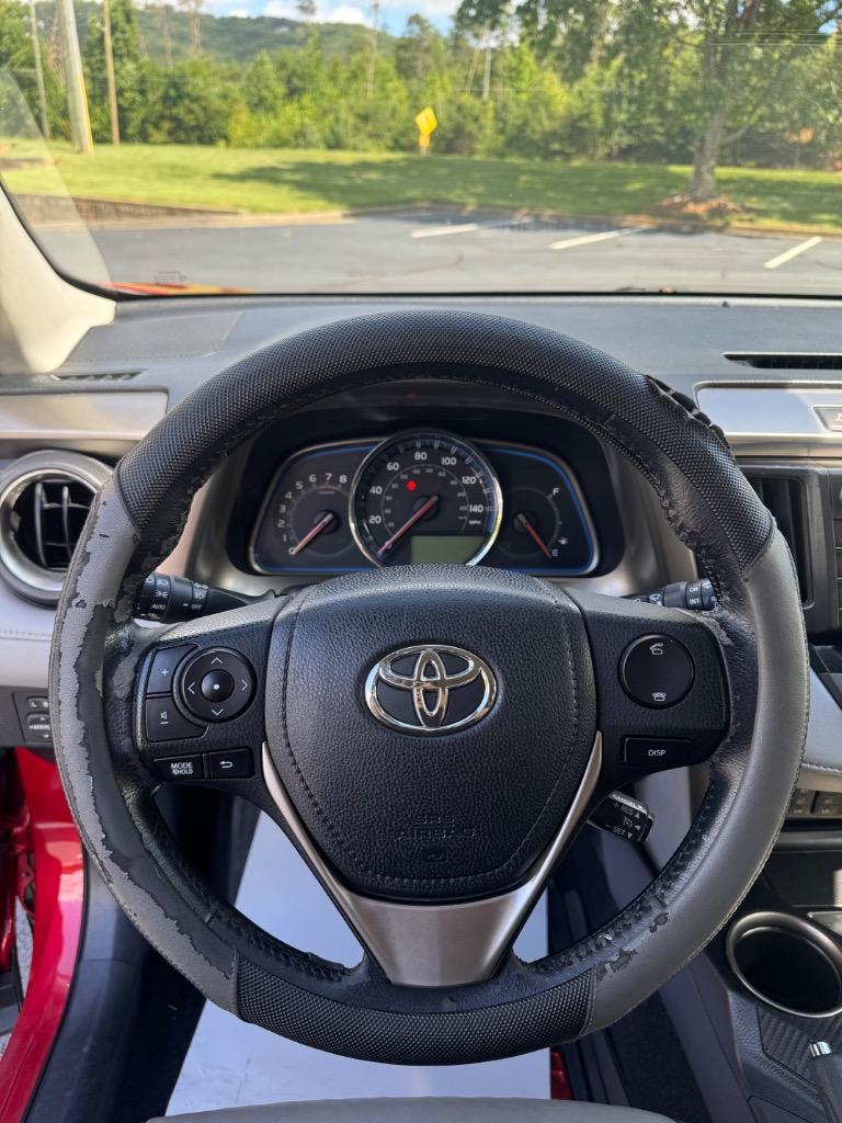 2013 Toyota RAV4 - $11,000