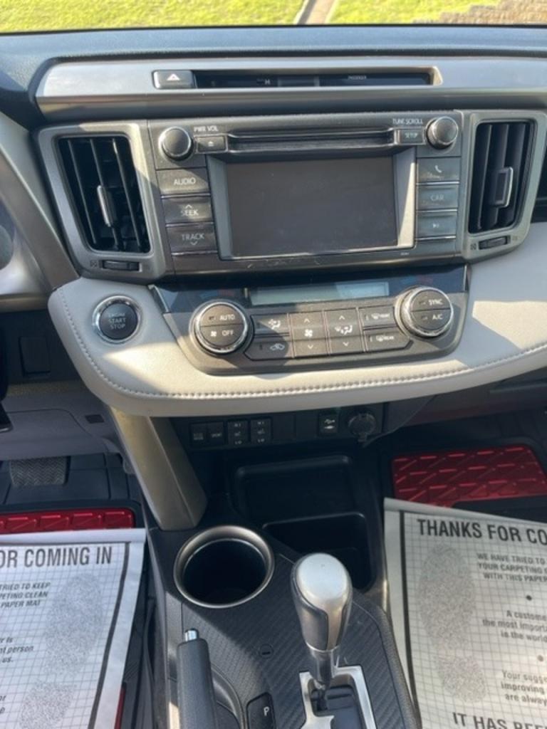 2013 Toyota RAV4 - $11,000