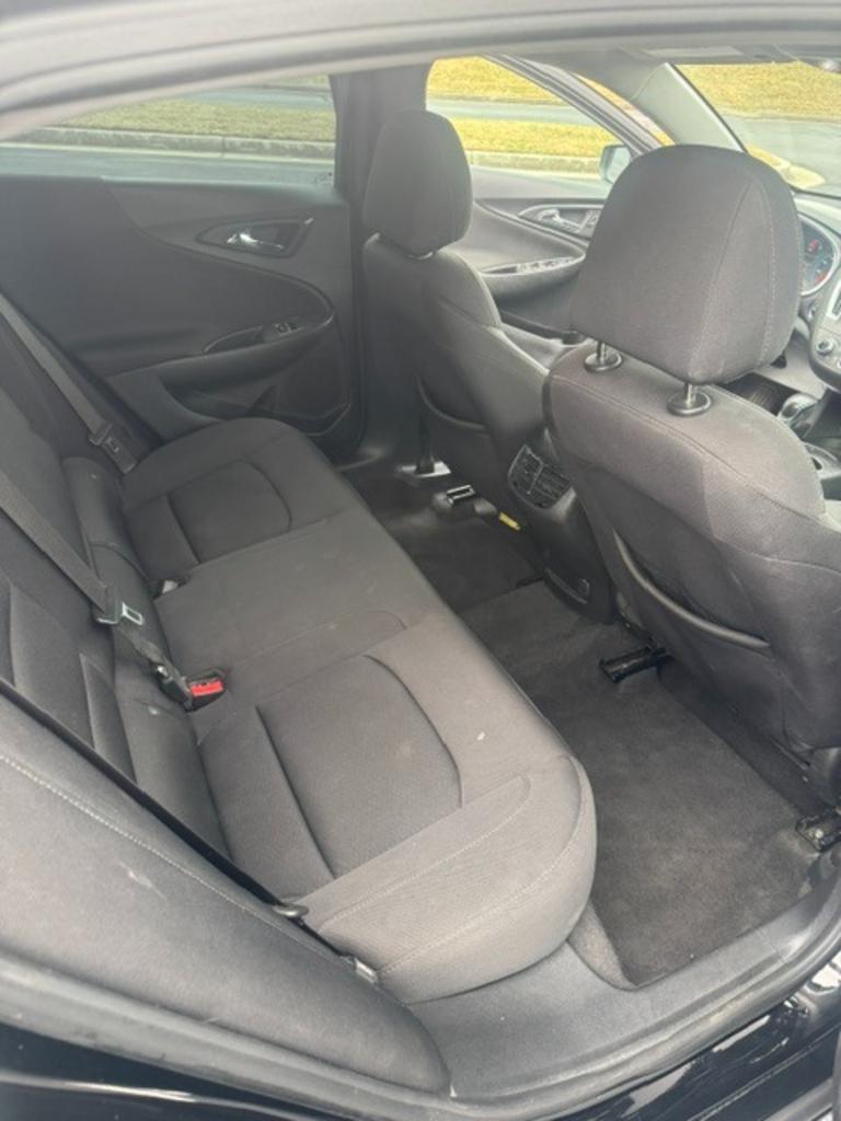 2021 Chevrolet Malibu - $13,000