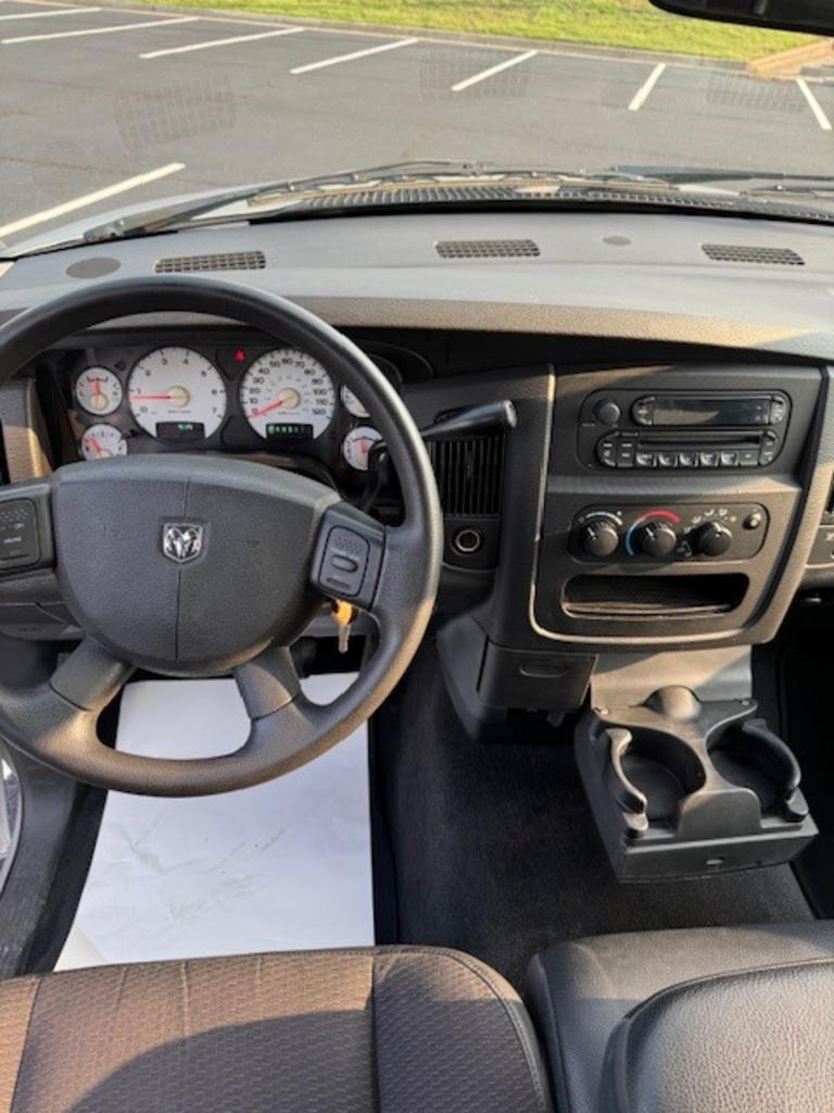 2005 Dodge RSX ST photo