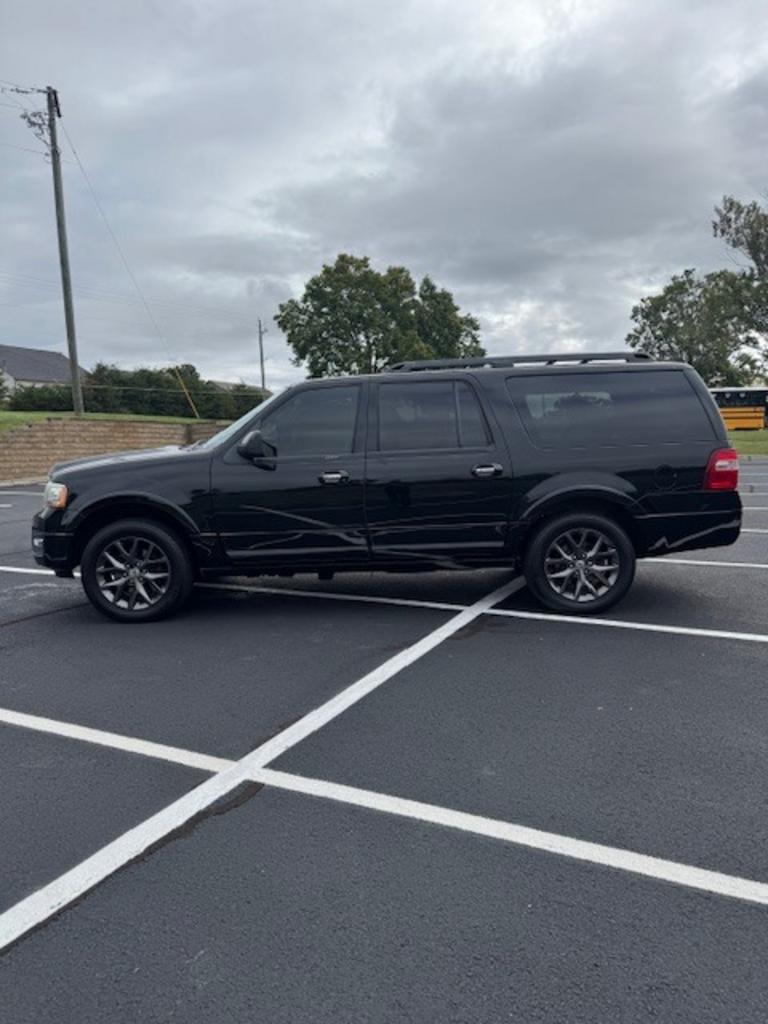 2017 Ford Expedition - $12,850