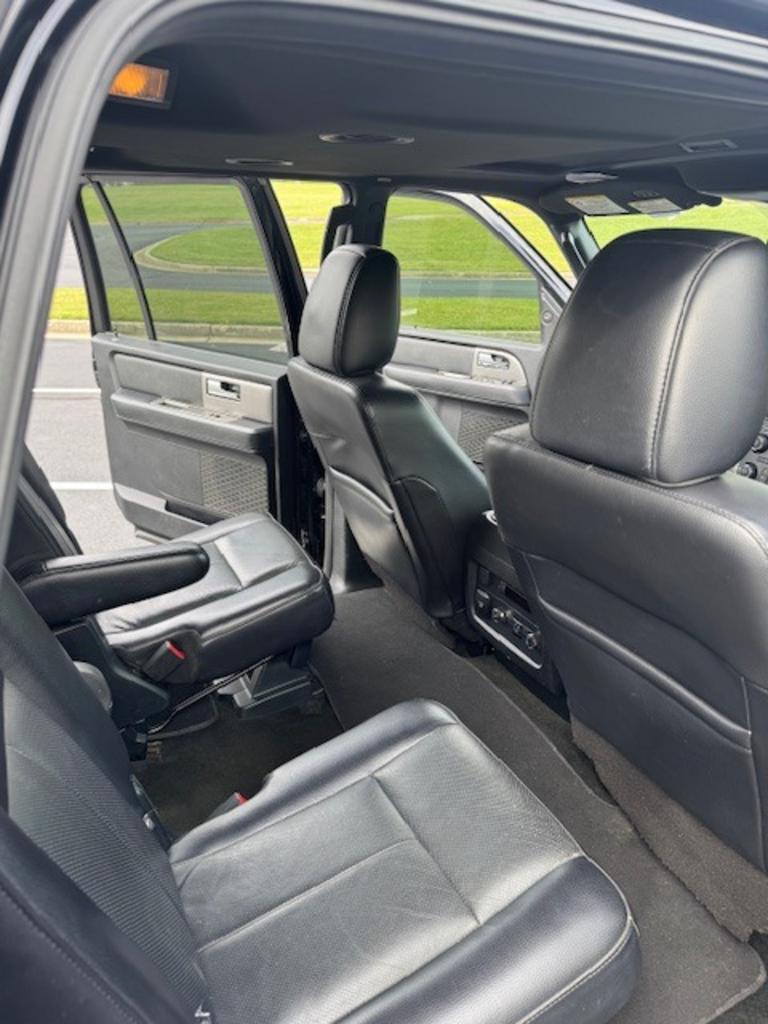 2017 Ford Expedition - $12,850