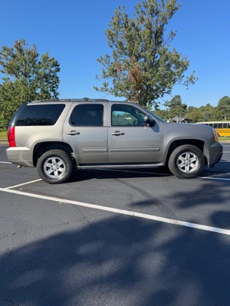 2012 GMC Yukon - $7,500