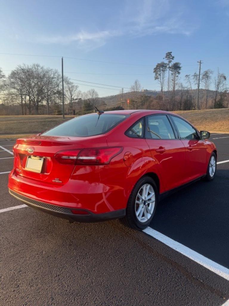 2015 Ford Focus - $4,800