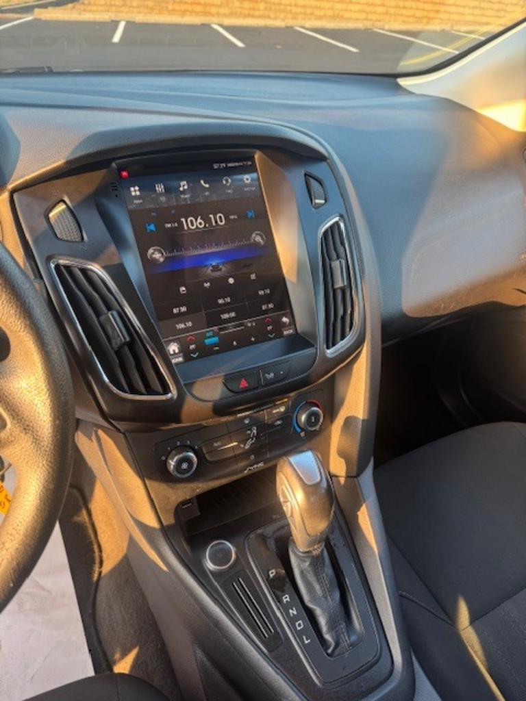 2015 Ford Focus - $4,800