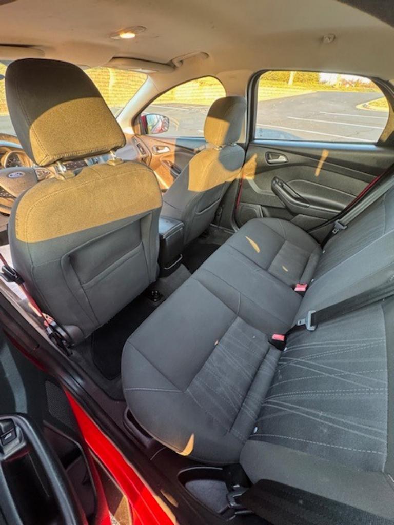 2015 Ford Focus - $4,800