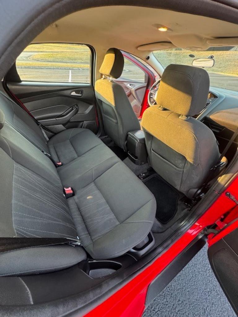 2015 Ford Focus - $4,800