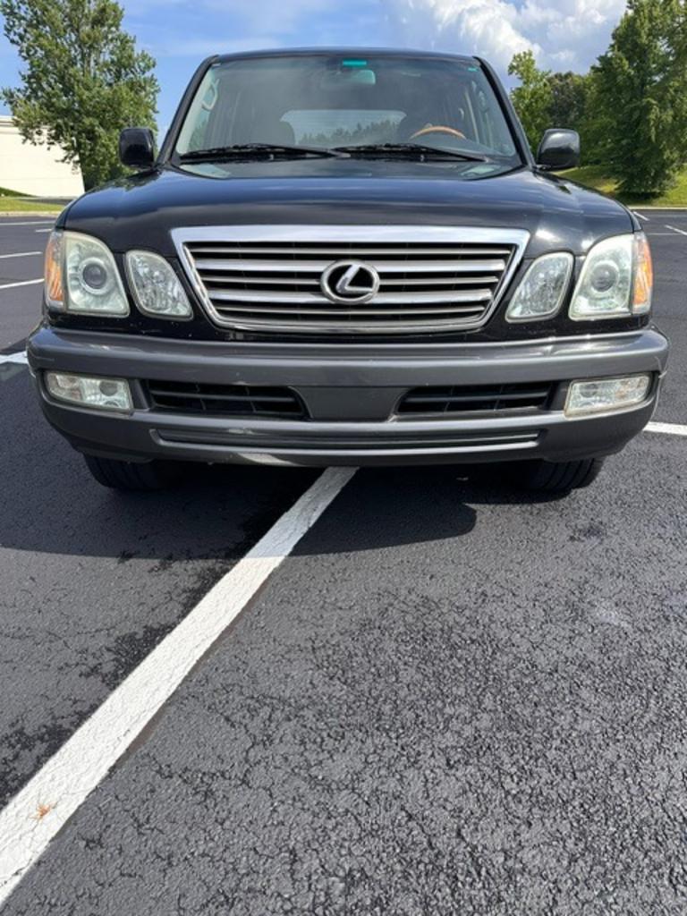 2004 Lexus LX - $15,000