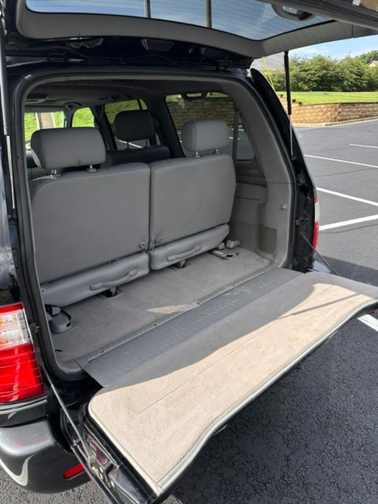 2004 Lexus LX - $15,000