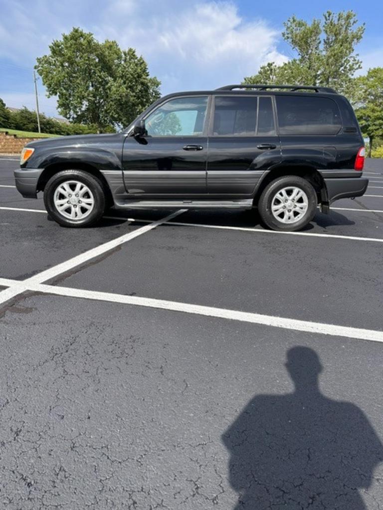 2004 Lexus LX - $15,000