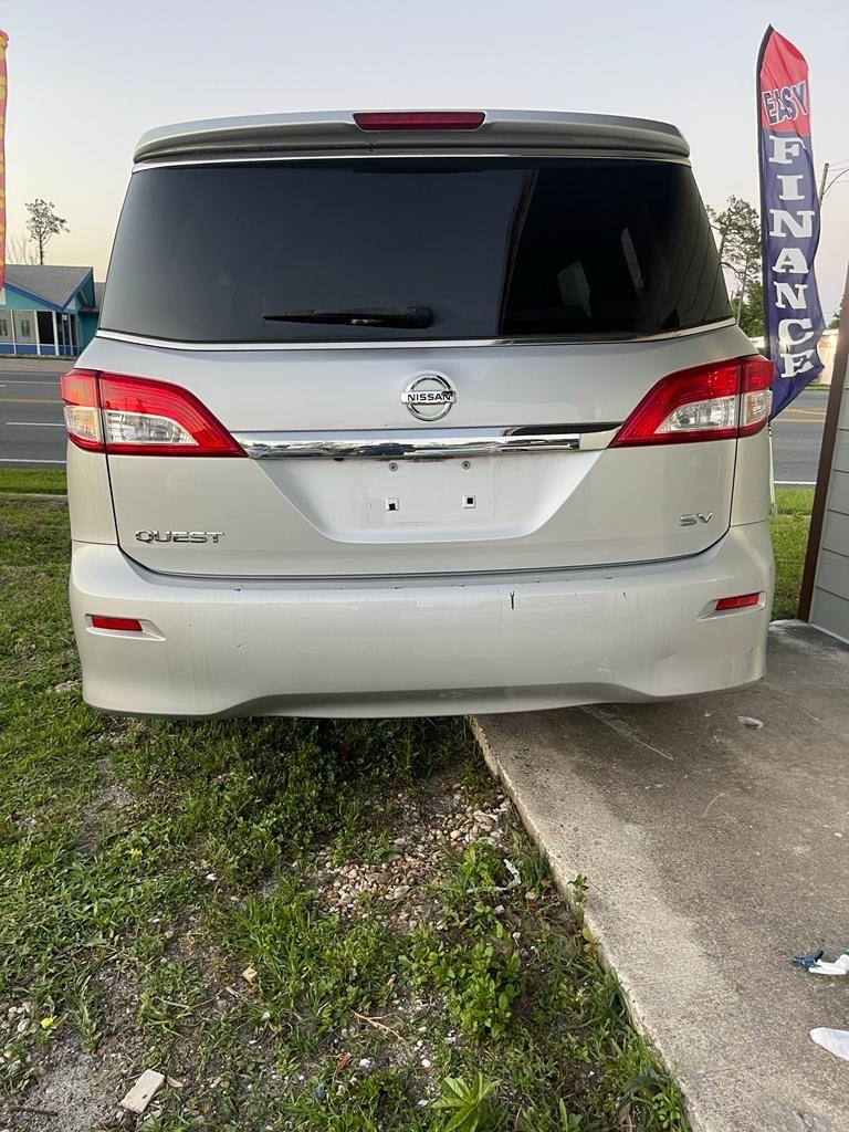 2015 Nissan Quest