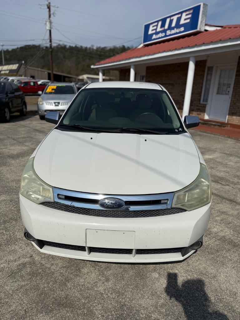 2009 Ford Focus SE photo