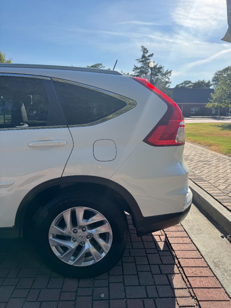 2015 Honda CR-V - $12,995
