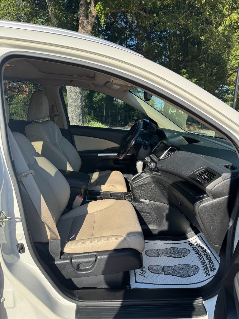 2015 Honda CR-V - $12,995