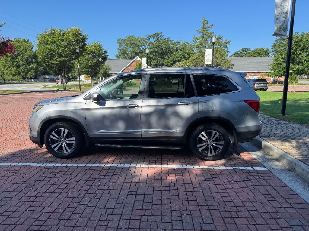 2016 Honda Pilot - $15,695