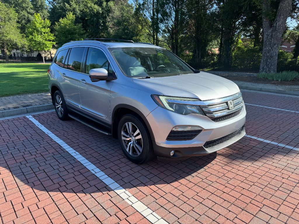 2016 Honda Pilot - $15,695