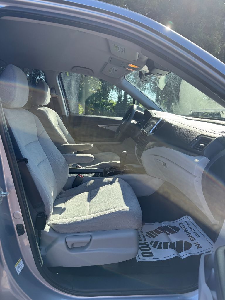 2016 Honda Pilot - $15,695