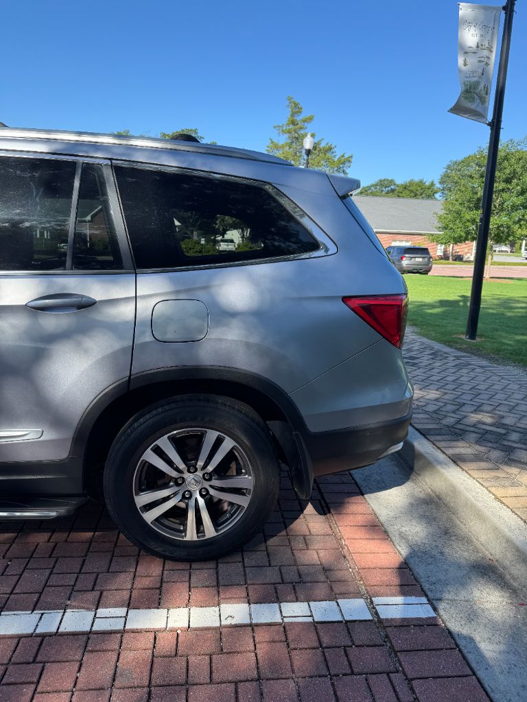 2016 Honda Pilot - $15,695