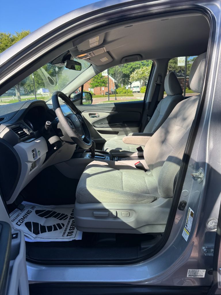 2016 Honda Pilot - $15,695