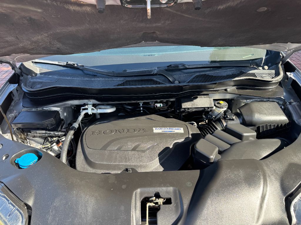 2016 Honda Pilot - $15,695
