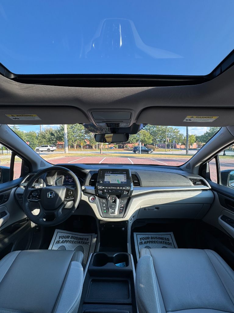 2020 Honda Odyssey - $21,995