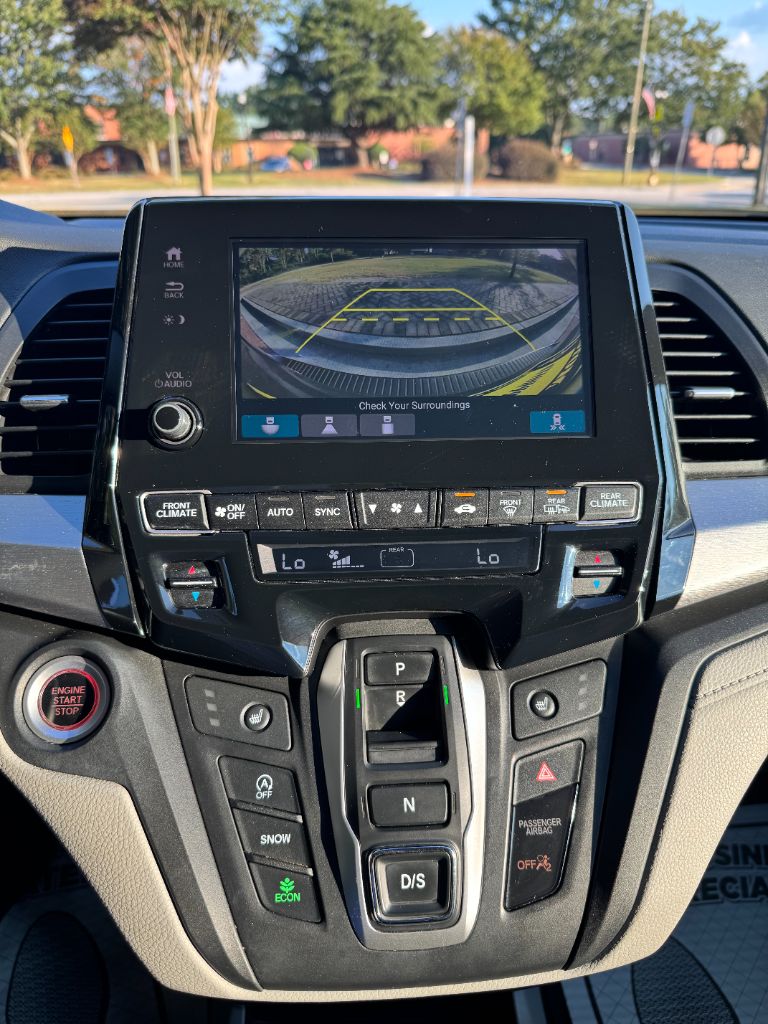 2020 Honda Odyssey - $21,995