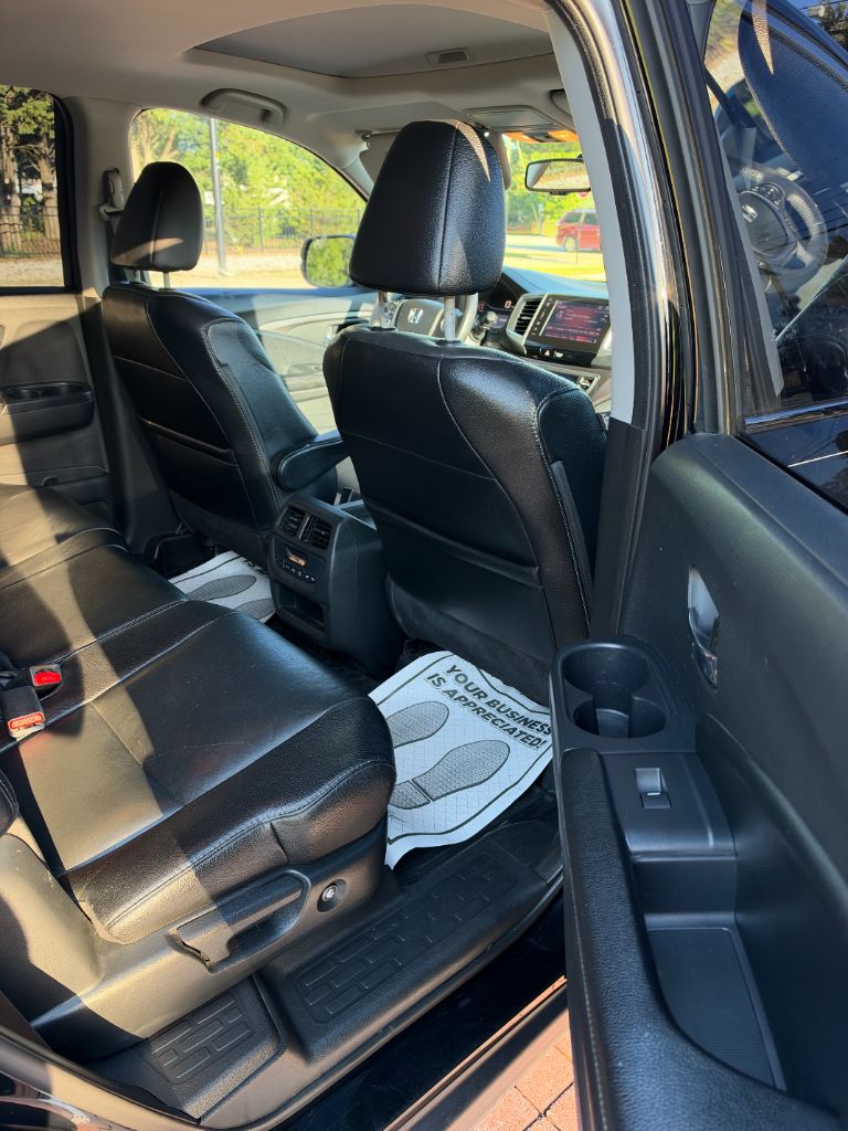 2017 Honda Pilot - $14,995