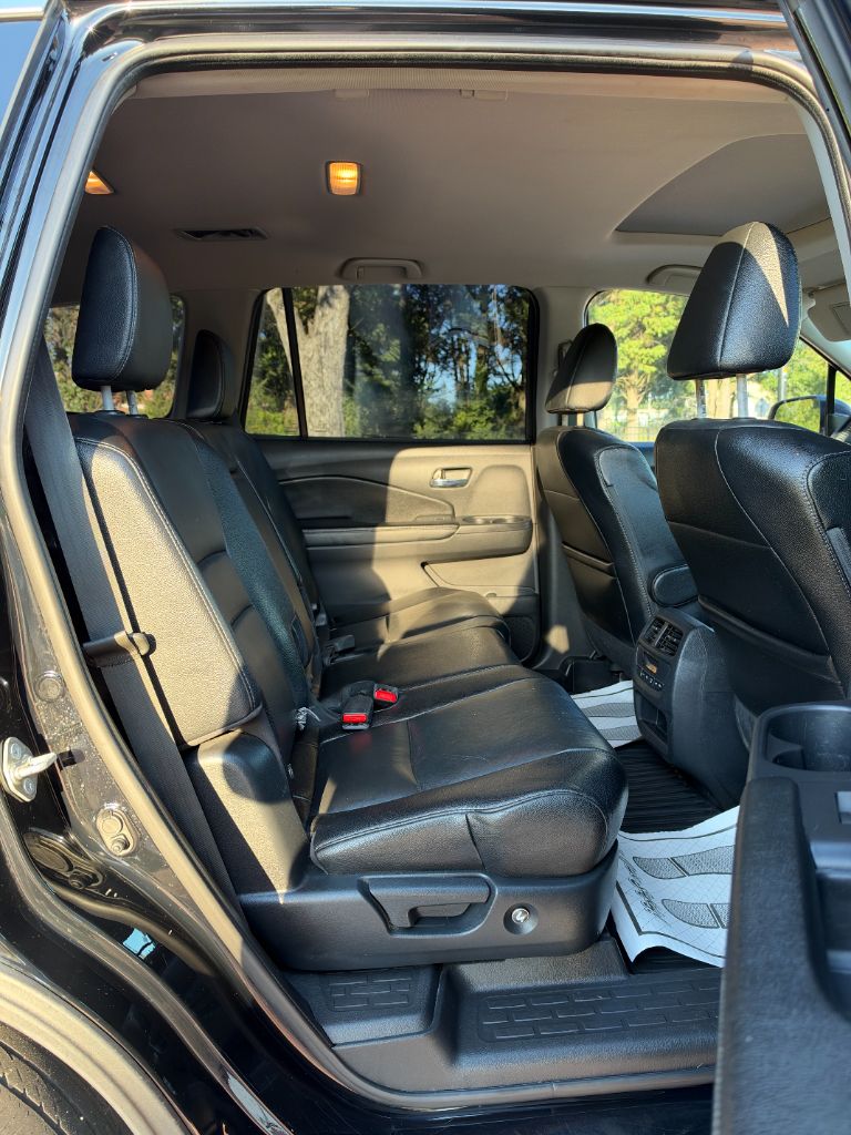 2017 Honda Pilot - $14,995