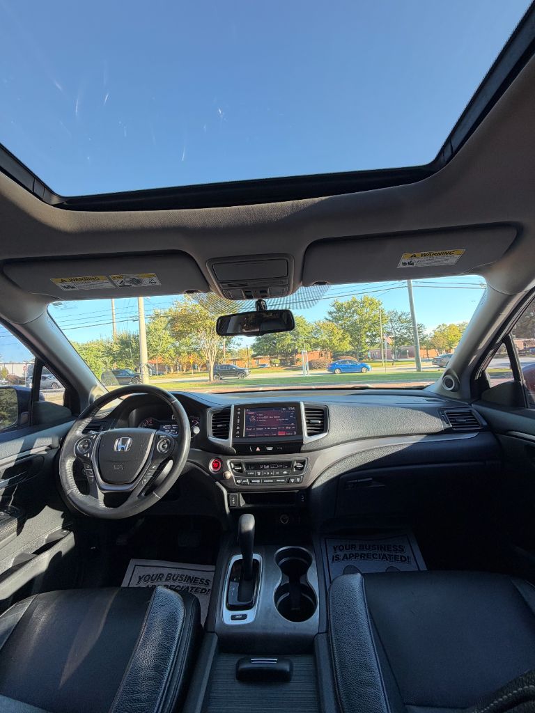 2017 Honda Pilot - $14,995