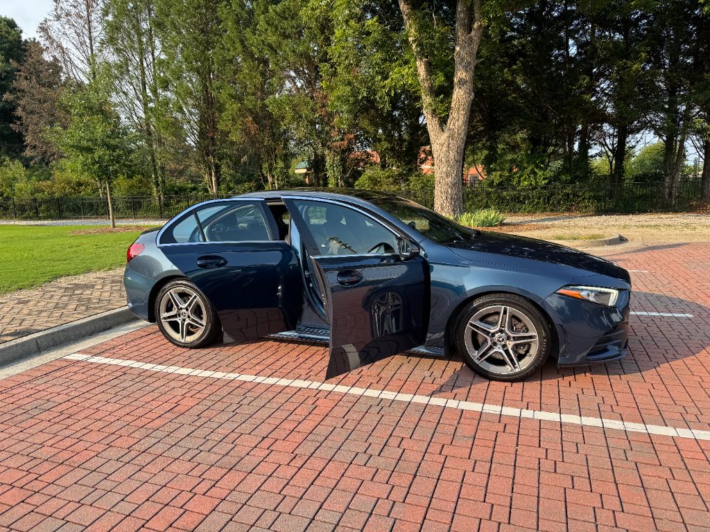 2019 Mercedes-Benz A-Class - $17,995