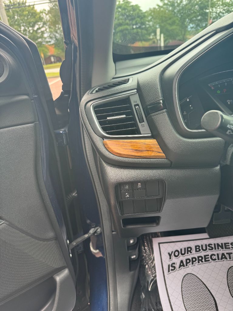 2019 Honda CR-V - $18,995