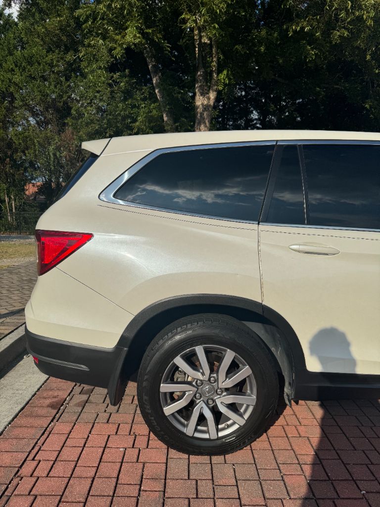 2019 Honda Pilot - $16,995