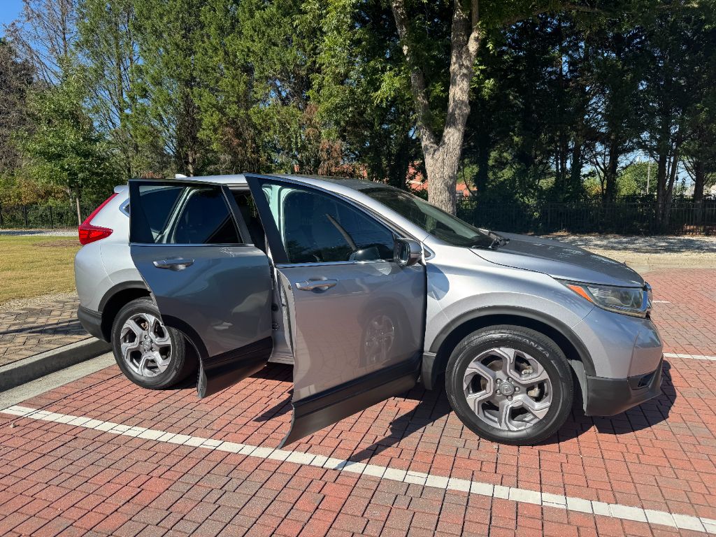 2017 Honda CR-V - $17,495