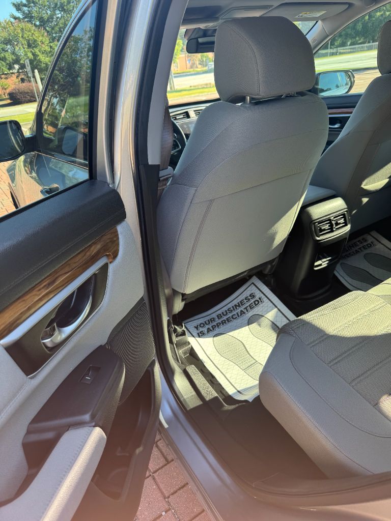 2017 Honda CR-V - $17,495