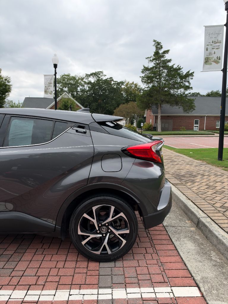 2019 Toyota C-HR - $14,995