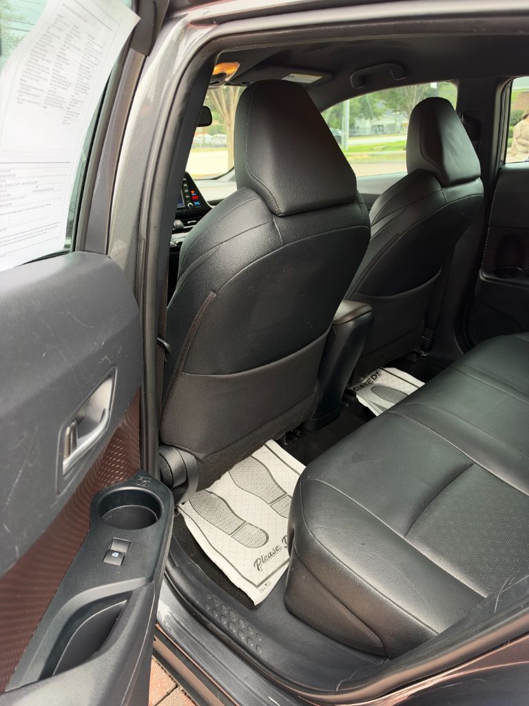 2019 Toyota C-HR - $14,995