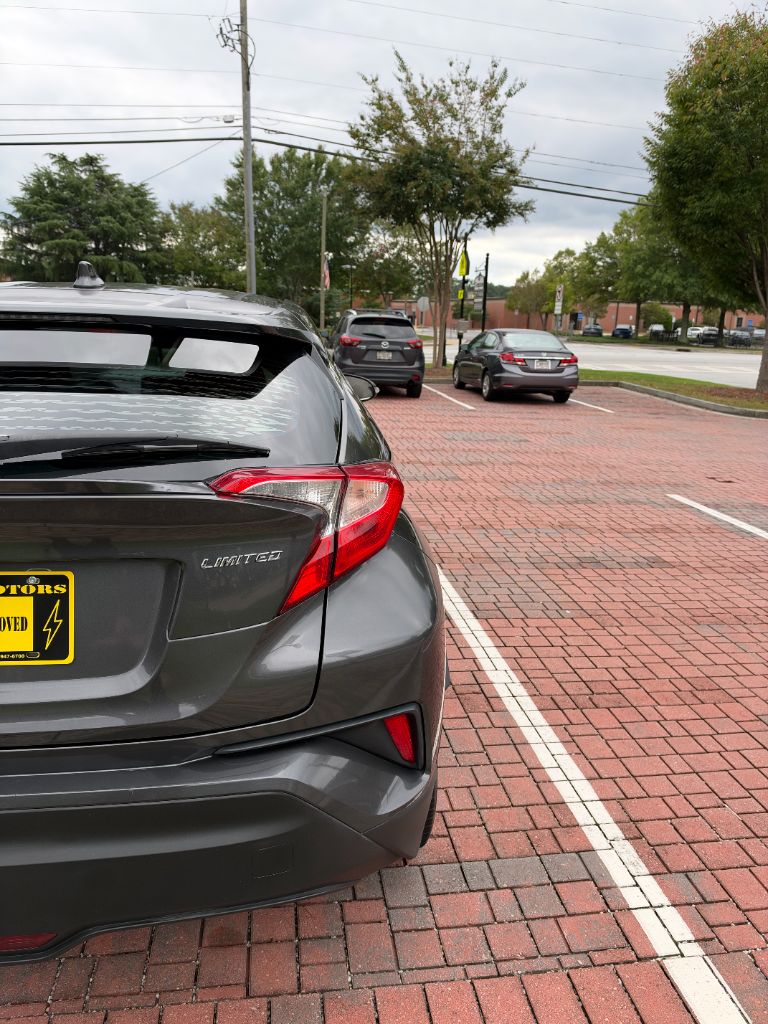 2019 Toyota C-HR - $14,995