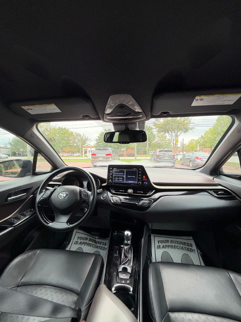 2019 Toyota C-HR - $14,995