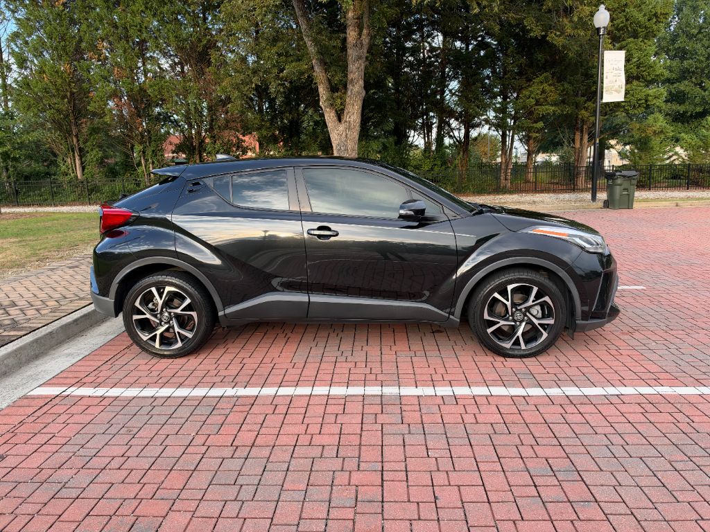 2020 Toyota C-HR - $17,995