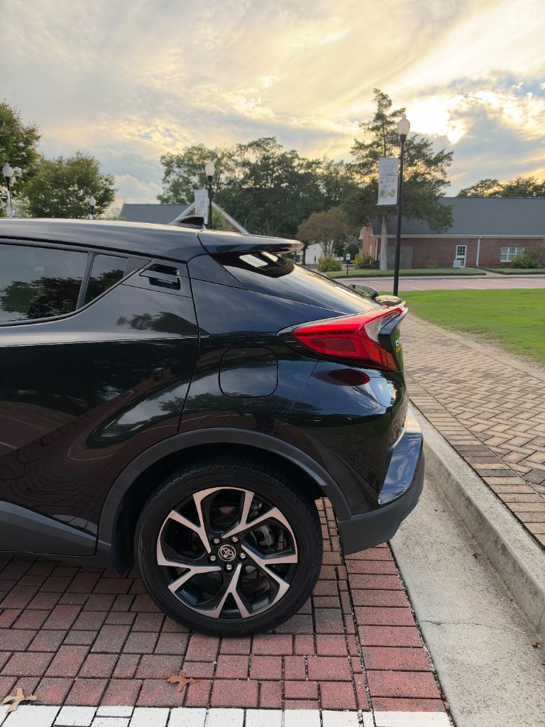 2020 Toyota C-HR - $17,995