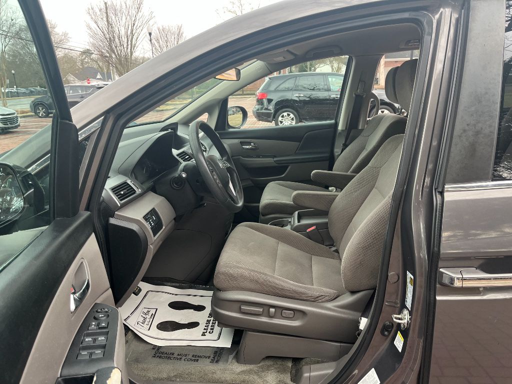 2014 Honda Odyssey - $11,495