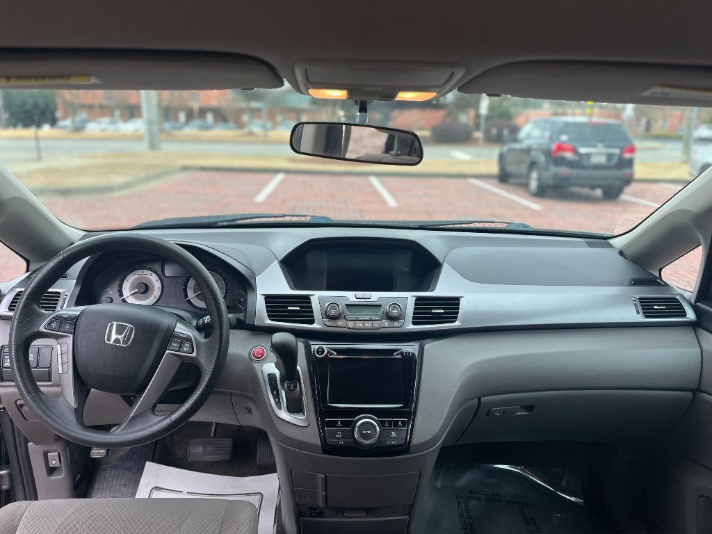 2014 Honda Odyssey - $11,495