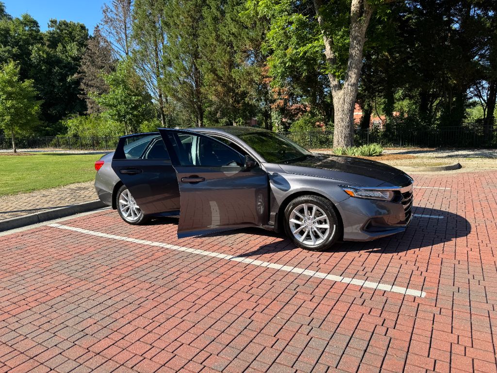 2021 Honda Accord - $18,995