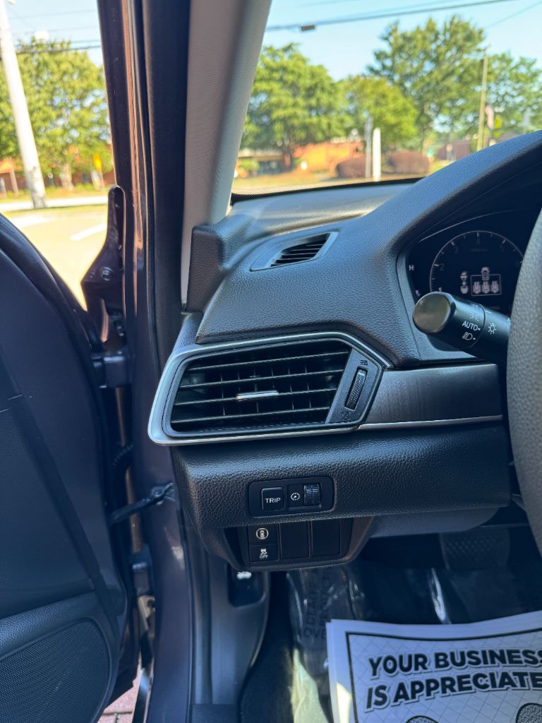 2021 Honda Accord - $18,995