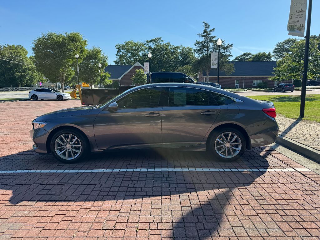 2021 Honda Accord - $18,995