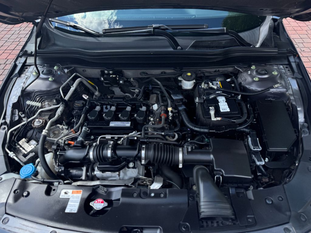2020 Honda Accord - $18,995