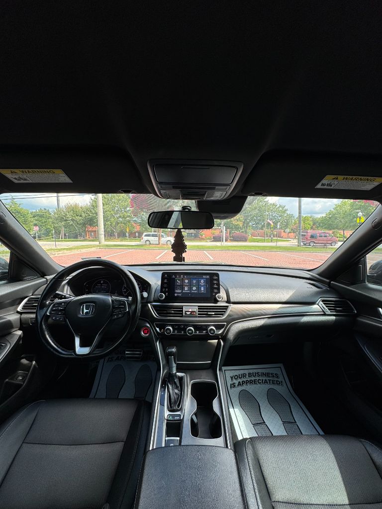 2020 Honda Accord - $18,995