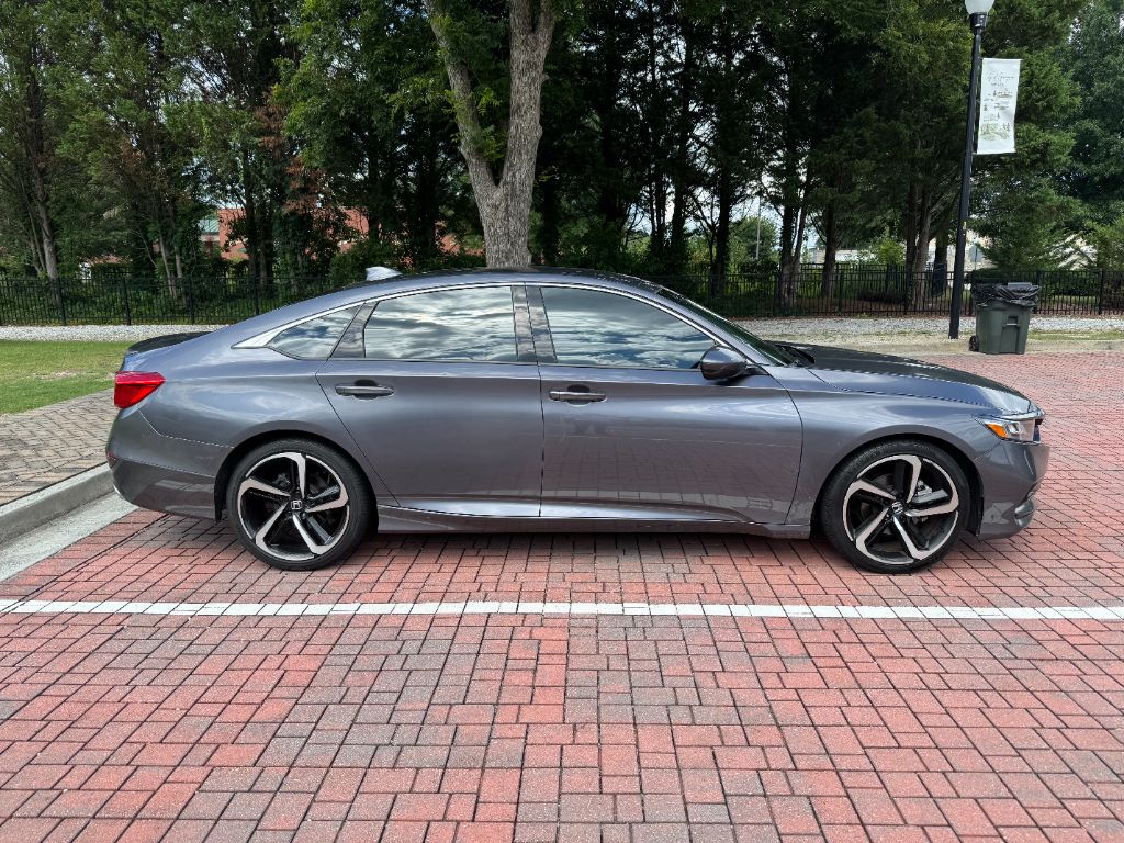 2020 Honda Accord - $18,995