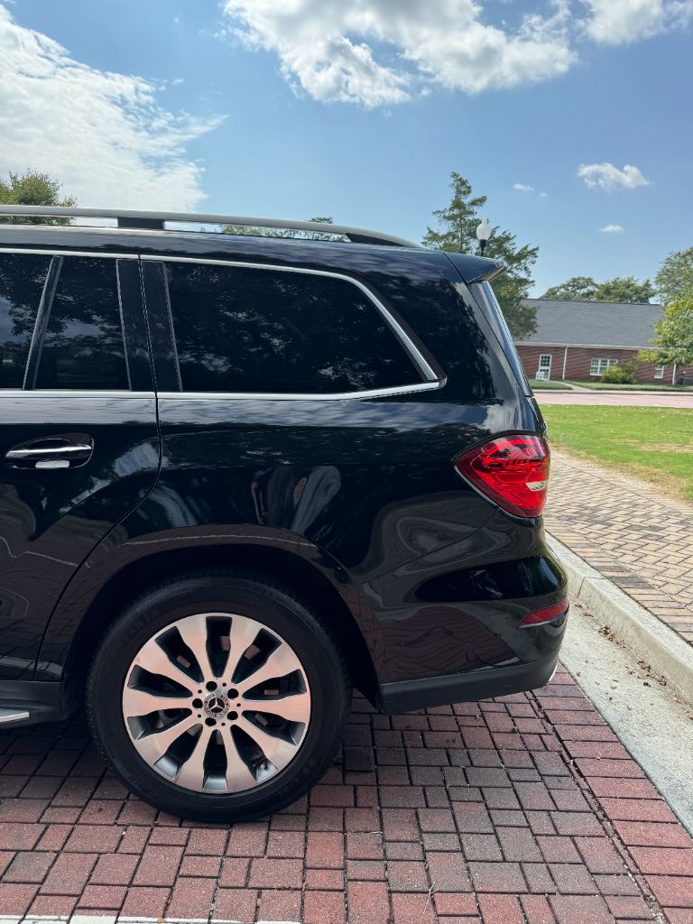 2019 Mercedes-Benz GLS - $20,995